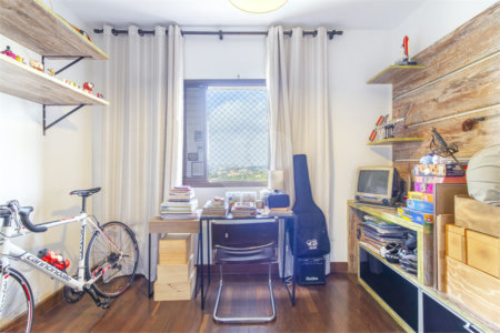 Apartamento à venda com 4 quartos, sendo 3 suítes, em Jardim Monte Kemel, São Paulo, SP