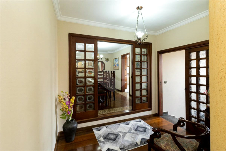 Casa à venda com 3 suítes em Vila Pereira Barreto, São Paulo, SP