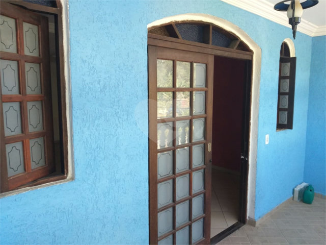 Sobrado à venda com 3 quartos, sendo 1 suíte,  em Tremembé, São Paulo, SP