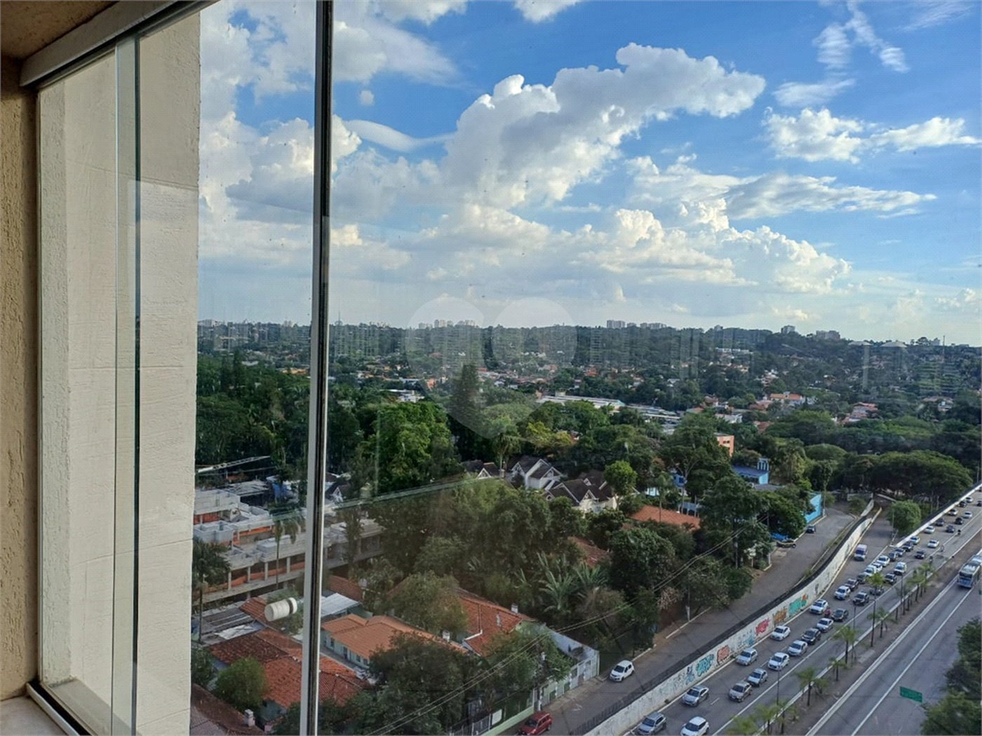 Apartamento à venda com 3 quartos, sendo 1 suíte, em Brooklin Paulista, São Paulo, SP