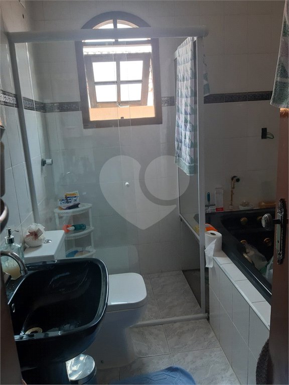 Sobrado à venda com 3 quartos, sendo 1 suíte, em Vila Mazzei, São Paulo, SP