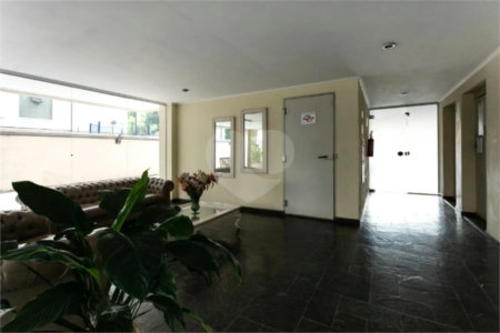 Apartamento à venda com 2 quartos em Vila Uberabinha, São Paulo, SP