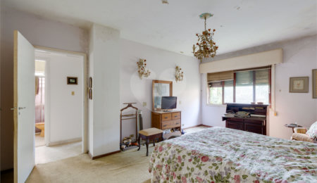Casa à venda com 4 quartos, sendo 2 suítes,  em Alto da Boa Vista, São Paulo, SP