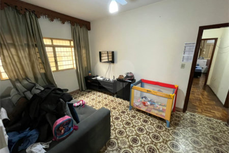 Casa a venda na Cidade Jardim com 3 dormitorios e 1 suite