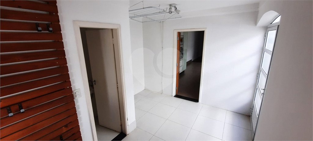 Sobrado à venda com 3 quartos, sendo 1 suíte, em Vila Firmiano Pinto, São Paulo, SP