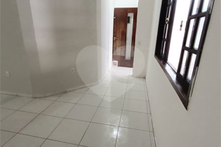 Casa à venda com 2 quartos em Parque Morumbi, Mogi das Cruzes, SP
