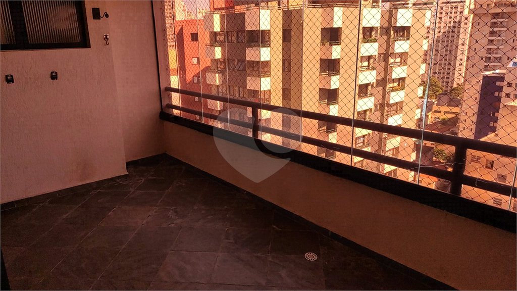 Apartamento para alugar com 2 suítes em Bela Vista, São Paulo, SP