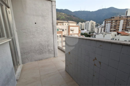 Apartamento à venda com 3 suítes em Tijuca, Rio de Janeiro, RJ