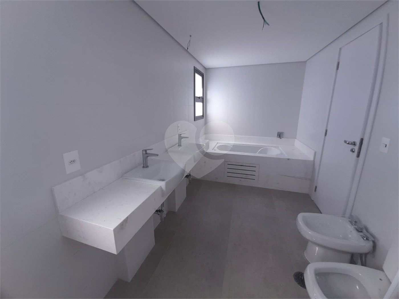Apartamento à venda com 4 suítes em Santana, São Paulo, SP