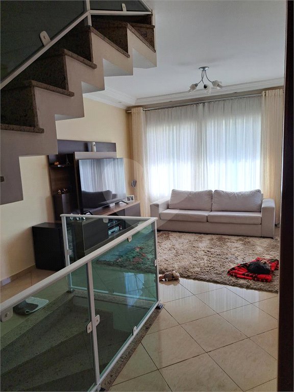 Sobrado à venda com 3 quartos em Tremembé, São Paulo, SP