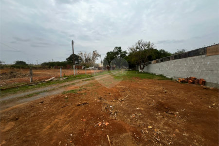 Terreno à venda em Vila Asem, Itapetininga, SP