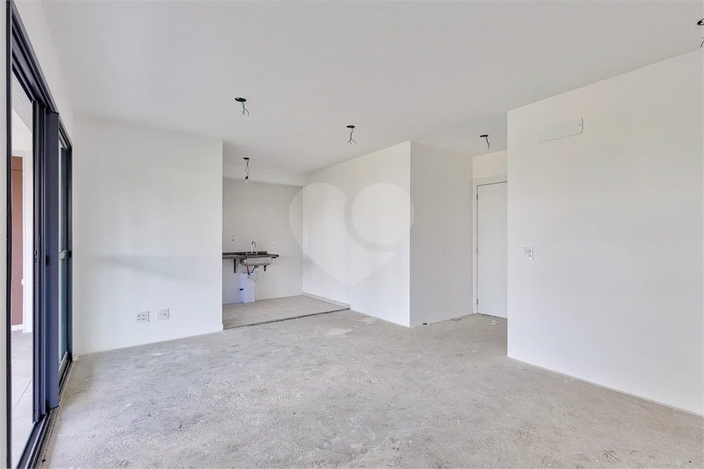 Apartamento à venda com 2 quartos, sendo 1 suíte, em Alto da Boa Vista, São Paulo, SP