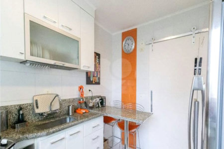 Apartamento à venda com 2 quartos, sendo 1 suíte, em Vila Olímpia, São Paulo, SP