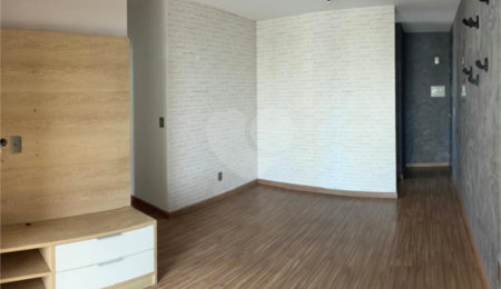Apartamento à venda com 3 quartos, sendo 1 suíte,  em Jaguaré, São Paulo, SP