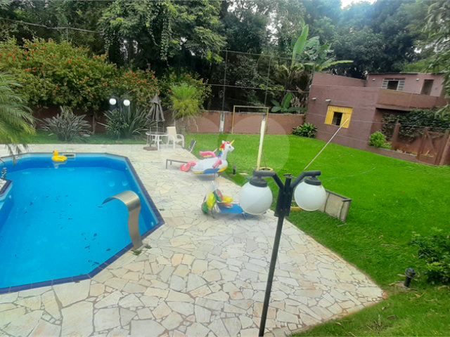 Casa à venda com 3 suítes no condomínio Chacarás Bela Vista, Mairiporã - SP