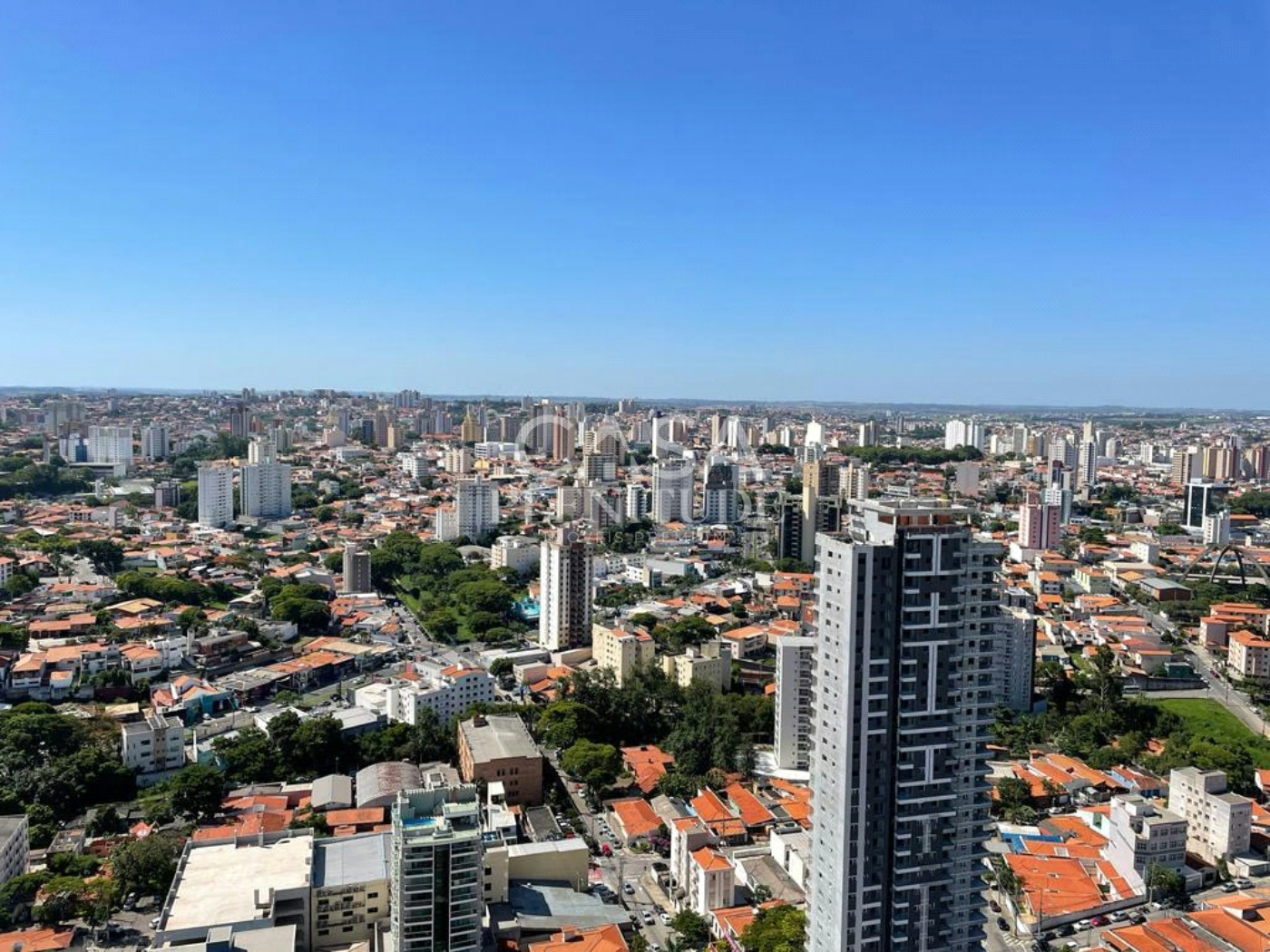 Apartamento à venda com 3 suítes em Jardim Faculdade, Sorocaba, SP
