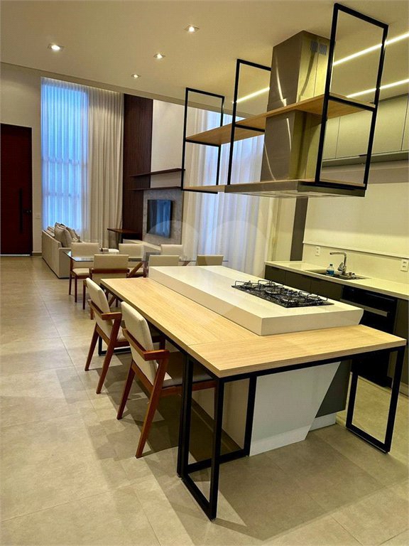 Casa à venda com 3 suítes no condomínio Residencial Jardim Villa Verona, Sorocaba - SP