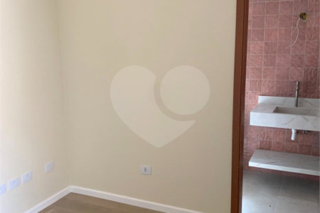 Casa à venda com 3 suítes em Vila Petrópolis, Atibaia, SP
