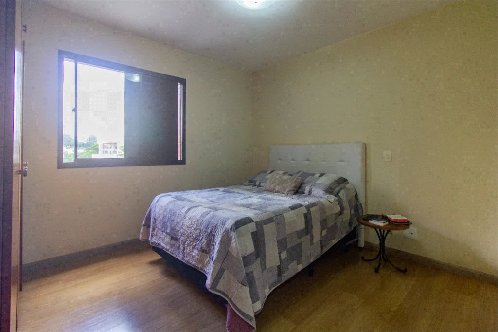 Apartamento à venda com 3 quartos, sendo 2 suítes,  em Vila Andrade, São Paulo, SP