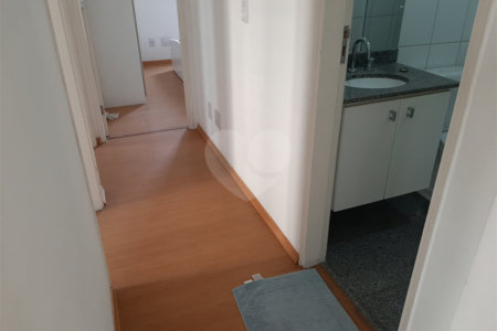 Apartamento à venda ou para alugar com 3 quartos, sendo 1 suíte,  em Vila Suzana, São Paulo, SP