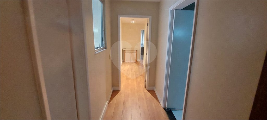 Apartamento à venda com 4 quartos, sendo 1 suíte,  em Laranjeiras, Rio de Janeiro, RJ