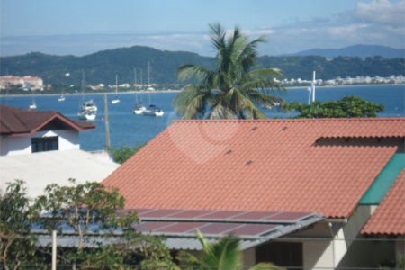 Apartamento à venda com 3 quartos, sendo 1 suíte, em Jurerê, Florianópolis, SC
