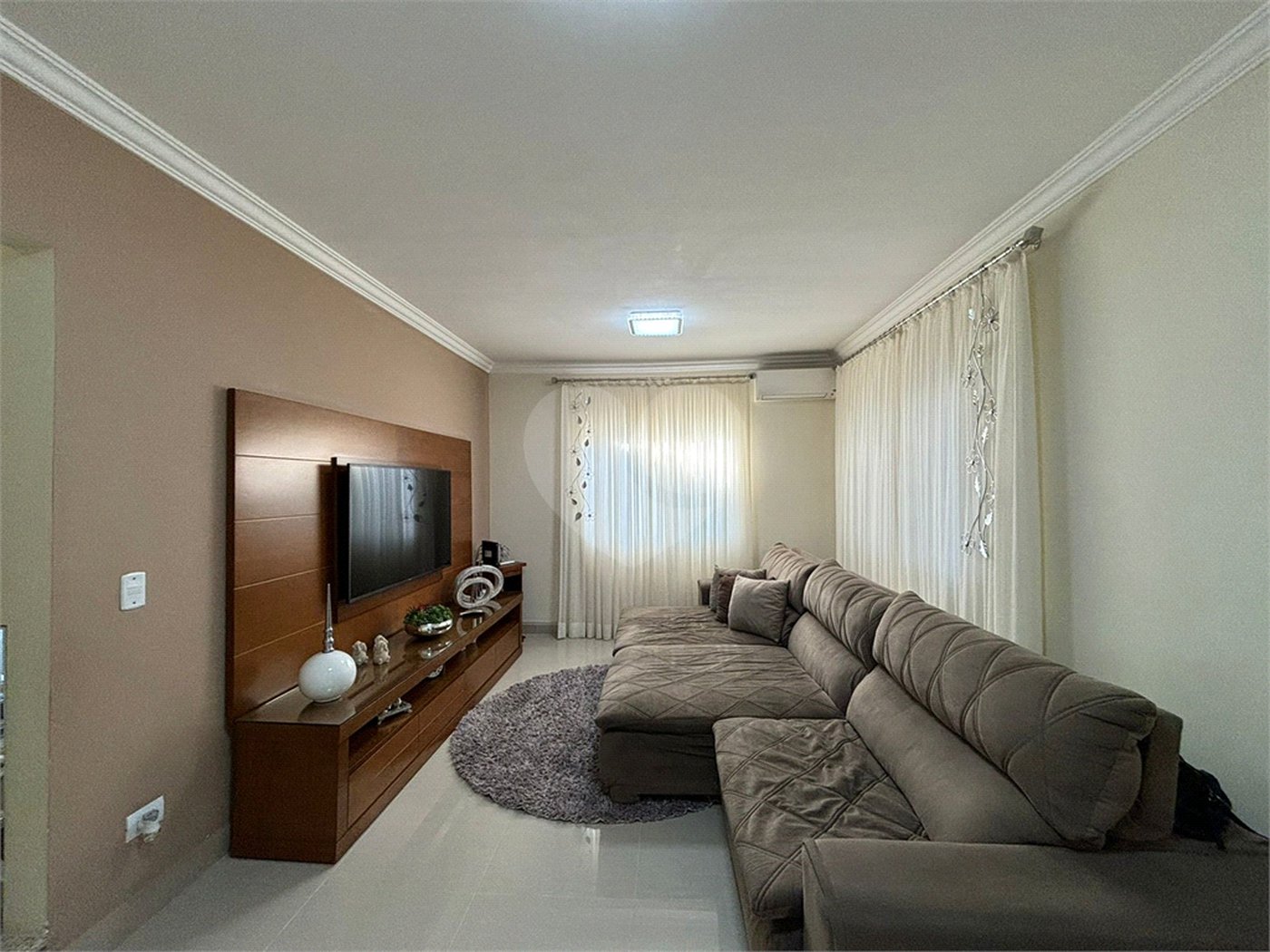 Casa à venda com 3 quartos, sendo 1 suíte, em Jardim Paulista, Atibaia, SP