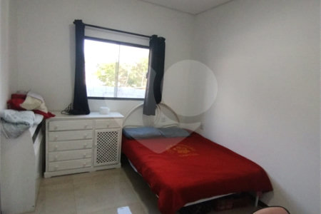 Chácara à venda com 4 quartos, sendo 1 suíte,  no Centro, Biritiba-mirim, SP