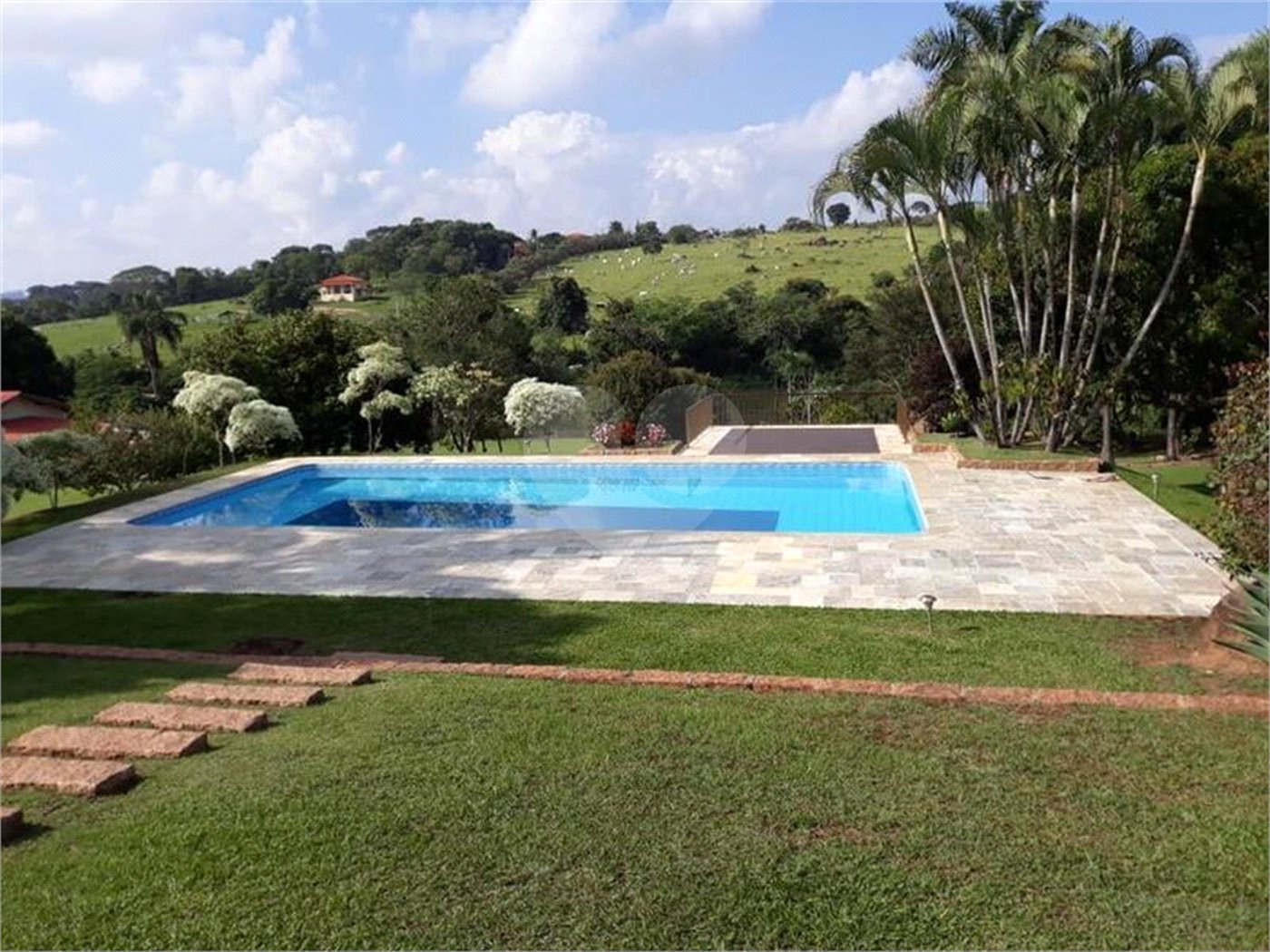 Terreno à venda com 4 quartos, sendo 3 suítes,  no condomínio Acmti - Colinas do Mosteiro, Terras de Itaici e Recanto dos Pássaros, Indaiatuba - SP