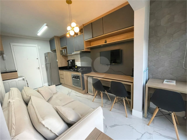 Apartamento à venda com 1 suíte,  em Barra Funda, São Paulo, SP
