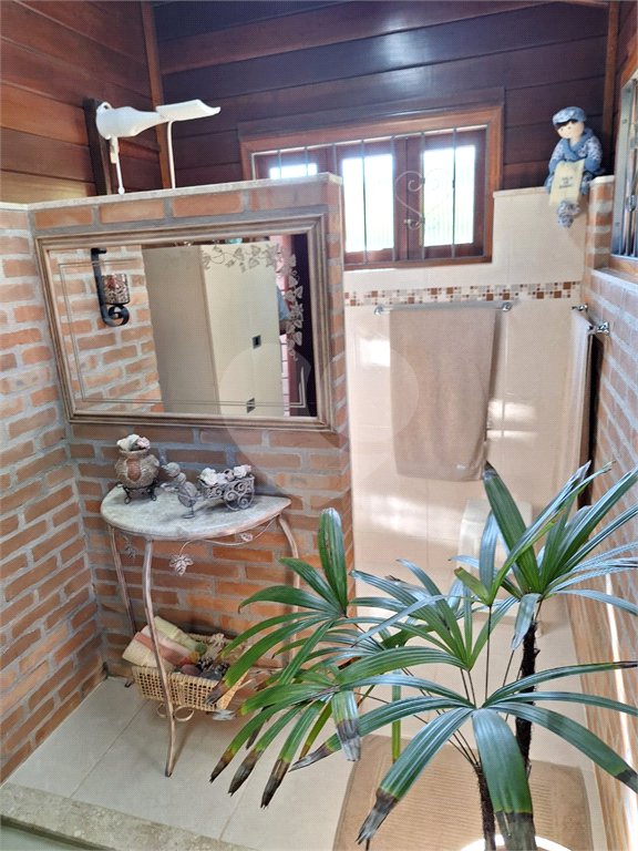Casa em condomínio à venda com 4 quartos, sendo 2 suítes, no Centro, Bom Jesus dos Perdões, SP