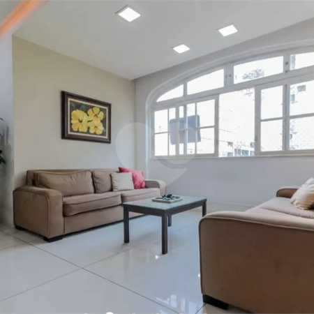 Apartamento à venda com 4 quartos, sendo 1 suíte,  em Copacabana, Rio de Janeiro, RJ
