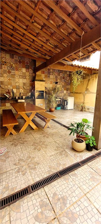 Casa à venda com 3 quartos, sendo 1 suíte, em Campo Grande, Rio de Janeiro, RJ