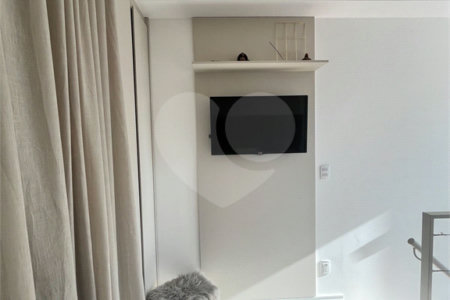 Apartamento à venda com 1 quarto em Jardim das Acácias, São Paulo, SP