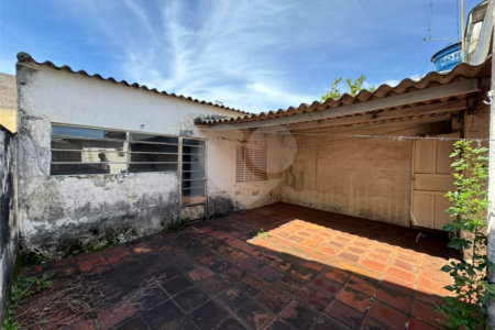 Casa à venda com 3 quartos, sendo 1 suíte, no Centro, Itapetininga, SP