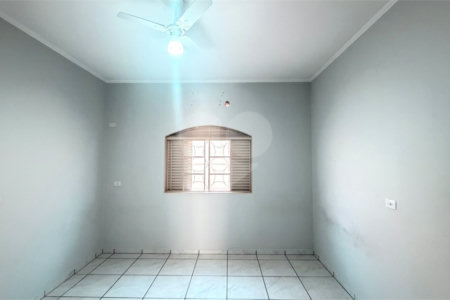 Casa à venda com 3 quartos, sendo 1 suíte, em Jardim Progresso, Três Lagoas, MS