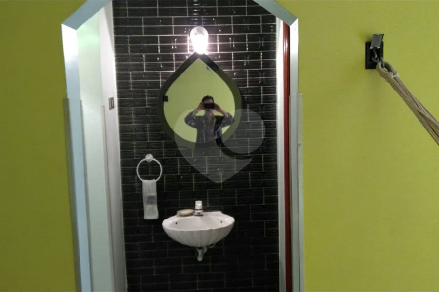 Sobrado à venda com 4 quartos, sendo 1 suíte, em Água Fria, São Paulo, SP