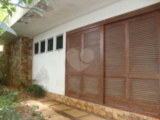 Casa Térrea à venda com 4 quartos, sendo 1 suíte,  em Jardim Floresta, São Paulo, SP