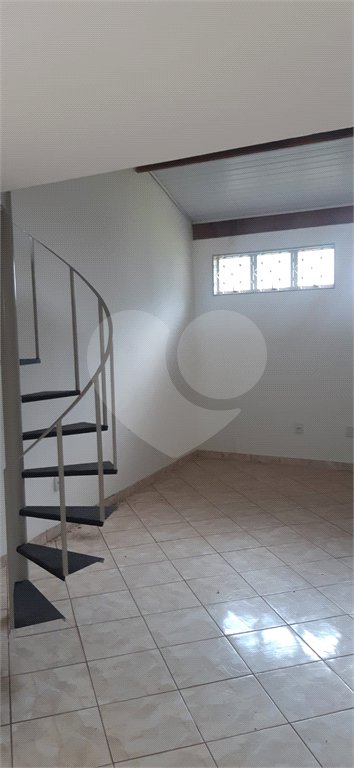Casa à venda com 4 quartos, sendo 2 suítes, em Cidade Jardim, Araraquara, SP