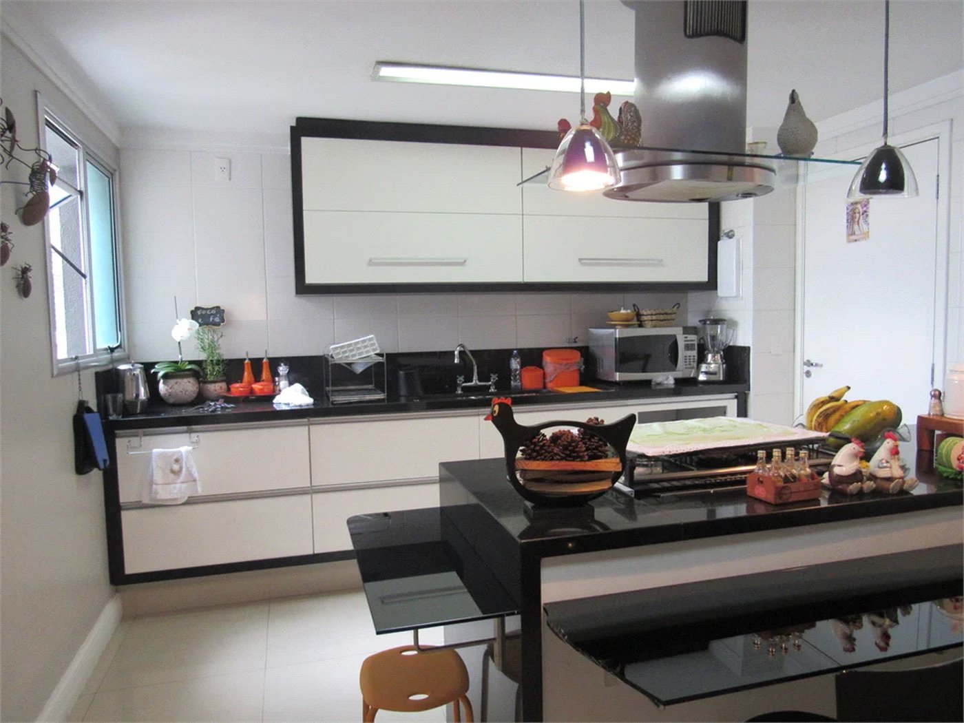 Apartamento à venda com 4 quartos, sendo 3 suítes,  em Jardim Londrina, São Paulo, SP