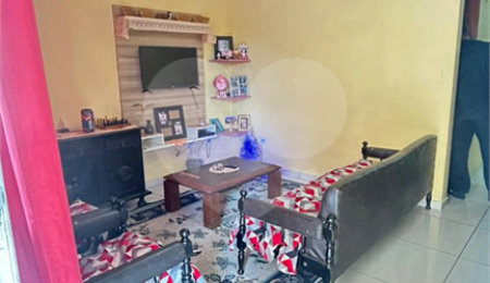 Sobrado à venda com 5 quartos em Pununduva, Cotia, SP