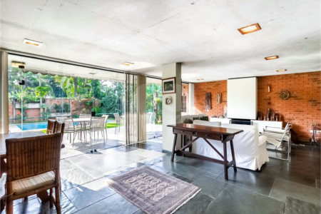 Casa à venda com 4 suítes em Vila Madalena, São Paulo, SP