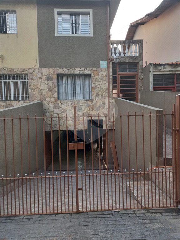 Sobrado à venda com 3 quartos em Jardim Peri, São Paulo, SP