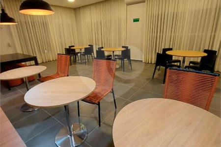 Apartamento à venda com 2 quartos em Sé, São Paulo, SP