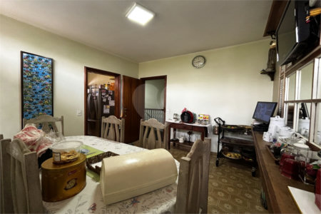 Sobrado à venda com 4 quartos, sendo 1 suíte, em Vila Ester (zona Norte), São Paulo, SP