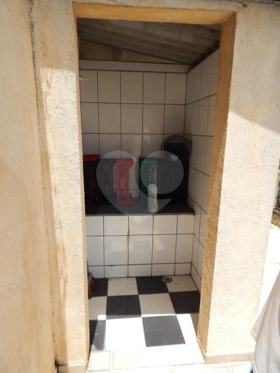 Sobrado à venda com 5 suítes em Jardim Londrina, São Paulo, SP