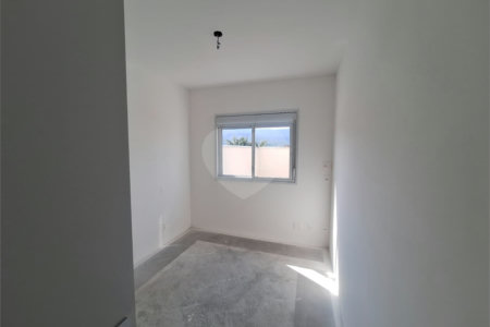 Apartamento à venda com 3 suítes em Vila Mogilar, Mogi das Cruzes, SP
