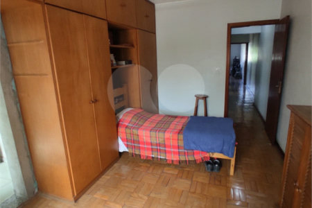 Casa à venda com 3 quartos, sendo 1 suíte,  em Vila Rosália, Guarulhos, SP