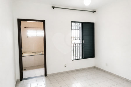 Casa à venda com 2 quartos, sendo 1 suíte, em Vila Santa Rita, Sorocaba, SP