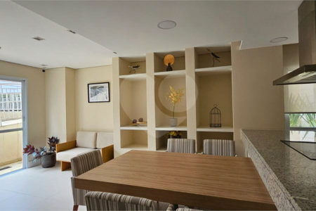 Apartamento para alugar com 2 suítes em Jardim Ampliação, São Paulo, SP